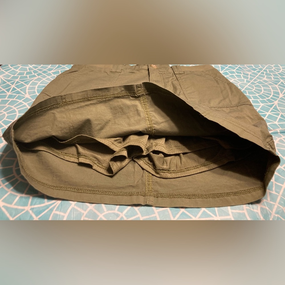 💛TODAY***$12***Riders army green midrise skort. - Picture 3 of 4